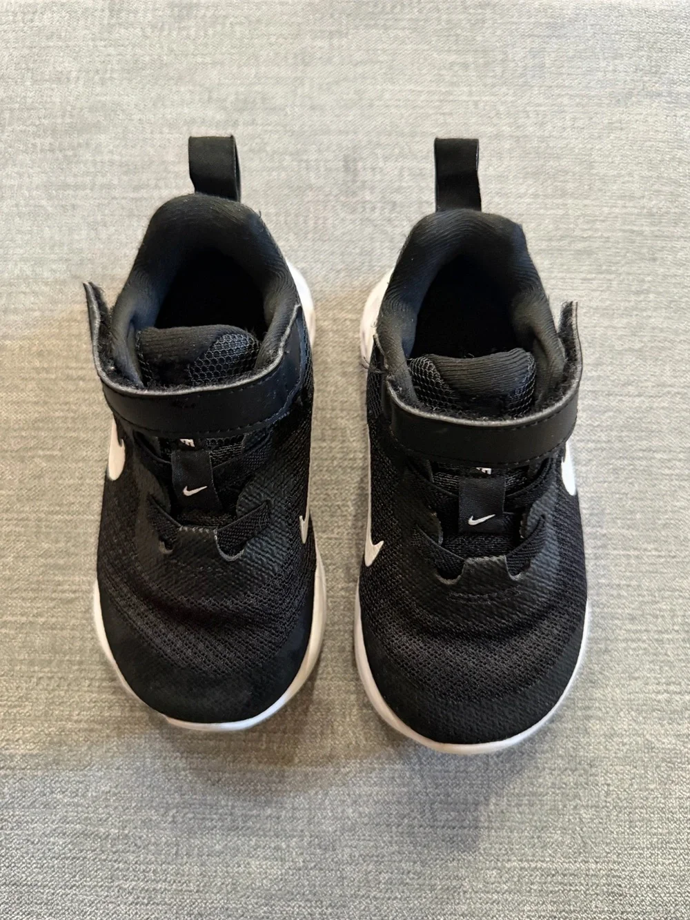 Nike Black and White Kids' Lightweight Sneakers